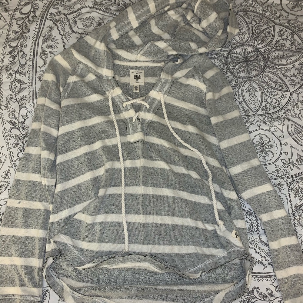 billabong sweatshirt